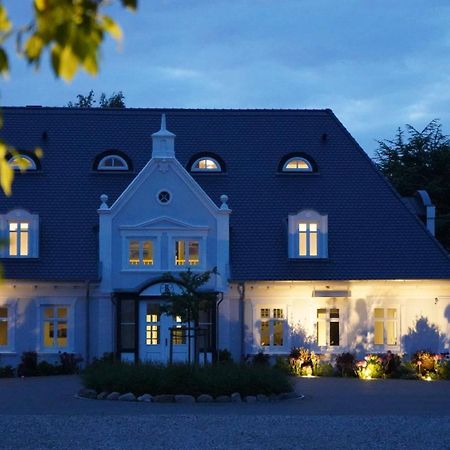 فندق Landhaus Luetjenhof Großenbrode المظهر الخارجي الصورة