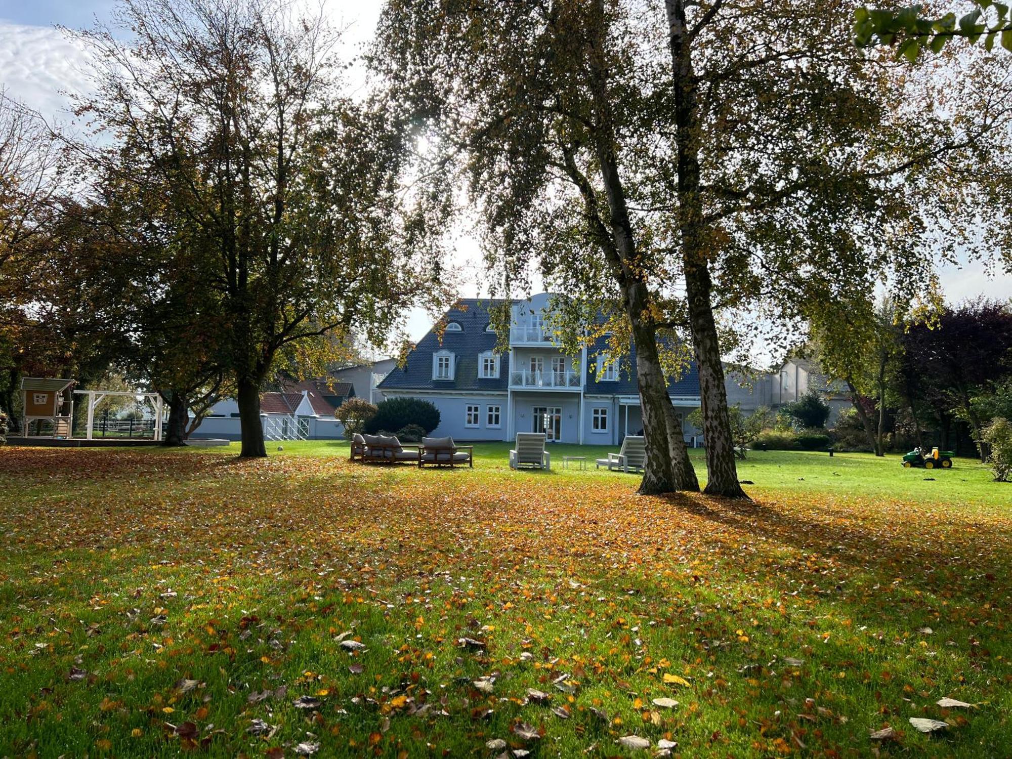 فندق Landhaus Luetjenhof Großenbrode المظهر الخارجي الصورة